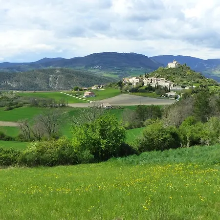La Grande Terre Holiday home Montclar-sur-Gervanne