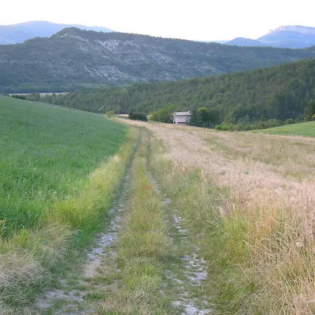 La Grande Terre Montclar-sur-Gervanne